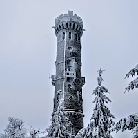 Vyhlídková věž (© Phoenix CZE; Wikipedia; CC BY-SA 4.0)