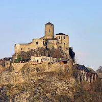 Burg Schreckenstein - Střekov (© LianeM, Shutterstock)