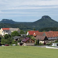 Vyhled z rozhledny Rathmannsdorf (© Norbert Kaiser; Wikipedia; CC BY-SA 3.0)