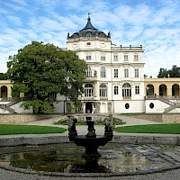 Schloss Ploskovice (© Cermis52; Wikipedia; CC BY-SA 3.0)
