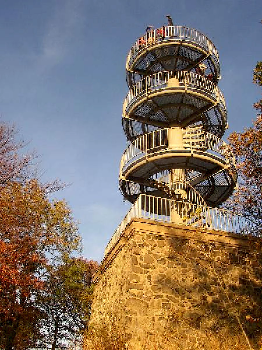 Lookout tower Varhošť