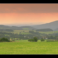 Panorama vom Aussichtsturm Víťova rozhledna in Náčkovice (© Karel Basta; Wikipedia; CC BY-SA 3.0)