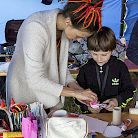 Pohadlo: Kindertheater und Basteln (© Peter R. Fischer)