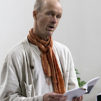 Literatur in der St.-Wolfgang-Kapelle: Michale Zschech (© Peter R. Fischer)