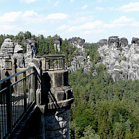 Bastei (© Aidas U.; Wikipedia; CC BY-SA 3.0)