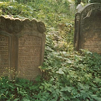 Alter jüdischer Friedhof in Úštěk (© Eva Skalová; Wikipedia; CC BY-SA 2.5)