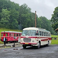 Historischer Omnibus Škoda 706 RTO auf der Anschlusslinie T32 nach Úštěk (© Dominique Kumpe)