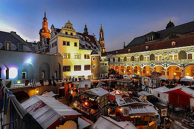 Středověký vánoční trh na Stallhofu
