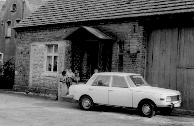 Visiting former home, 1965