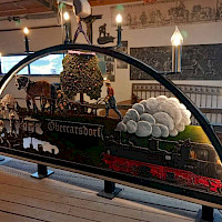 Originalgröße: Breite 4 m / Höhe 2,05 m