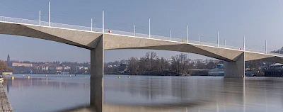 Dvoreck&yacute;-Br&uuml;cke